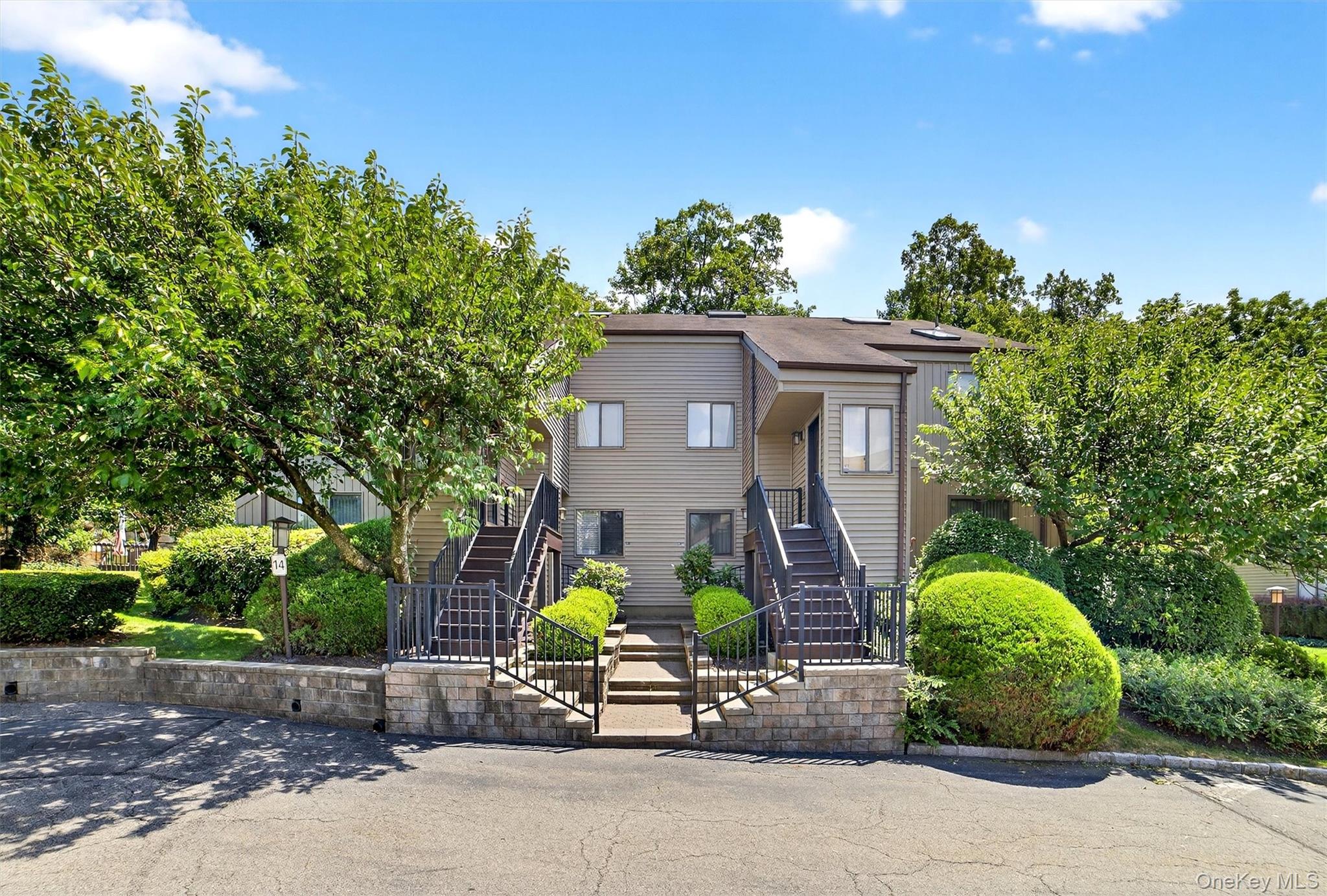 #2 photo, 14-1 Steven Drive, Ossining , NY 10562