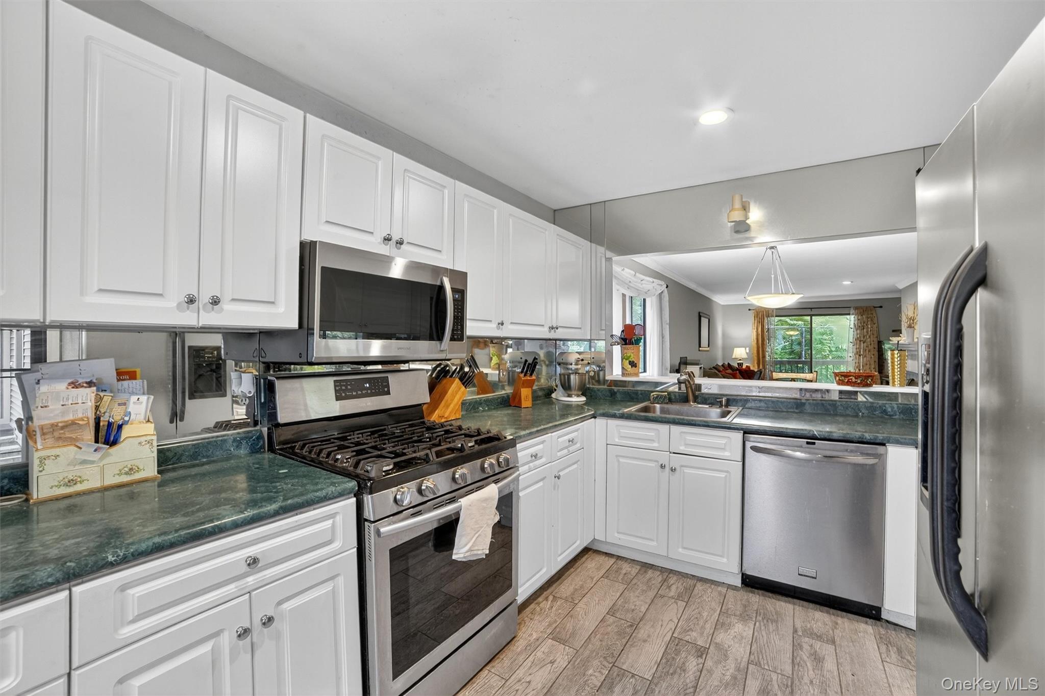 #7 photo, 14-1 Steven Drive, Ossining , NY 10562