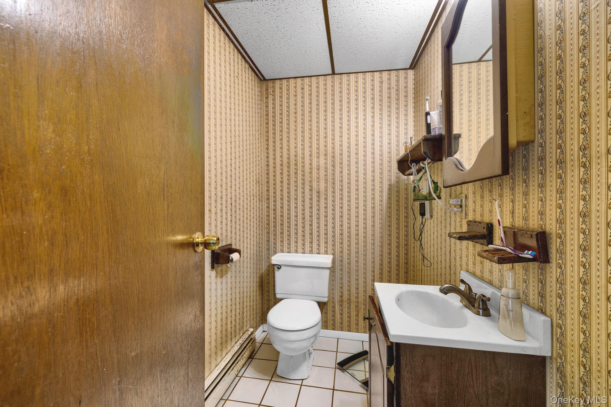 #16 photo, 3 Shelley Road, Poughkeepsie , NY 12603