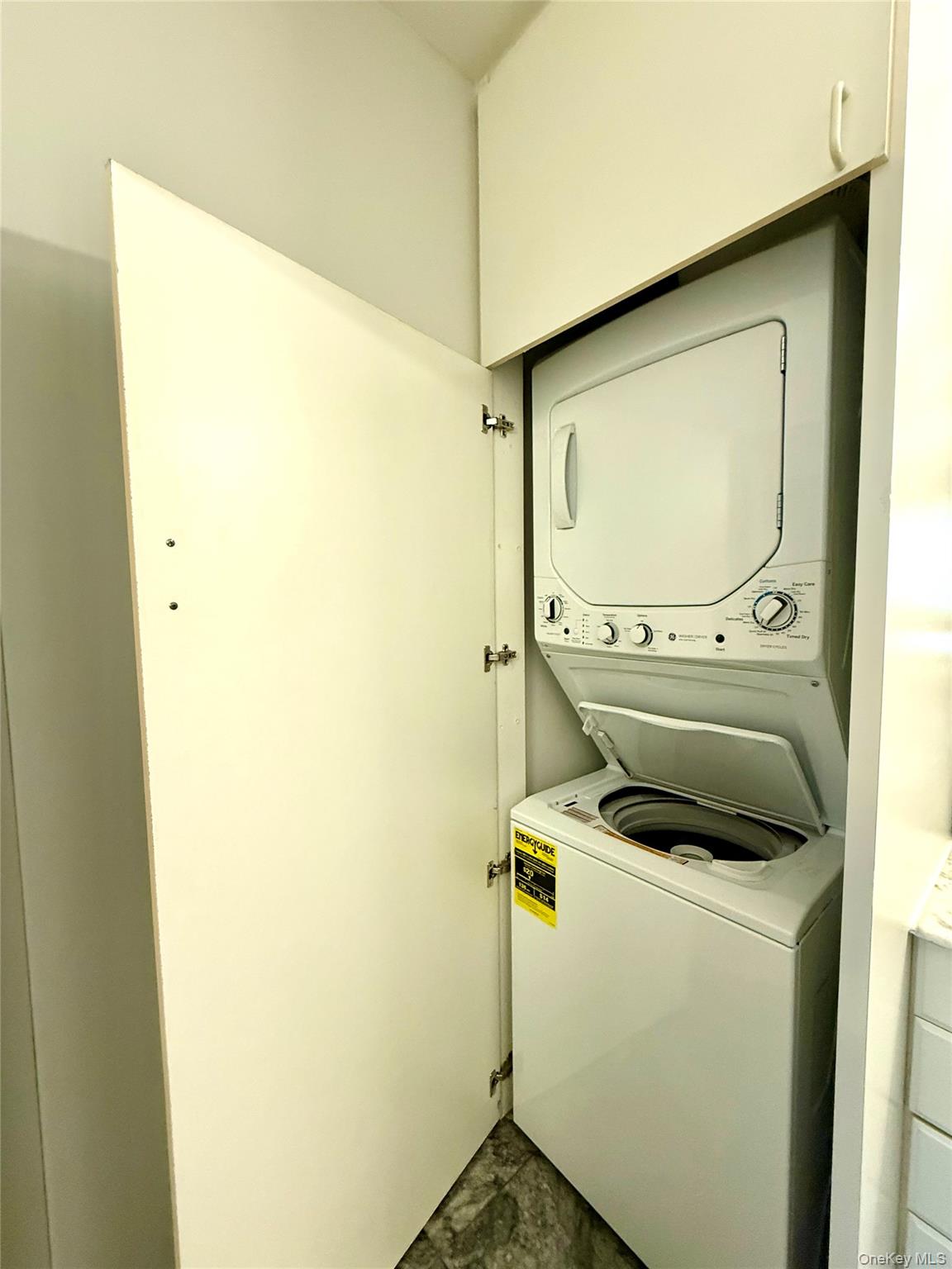 #10 photo, 4 Martine Avenue, White Plains , NY 10606