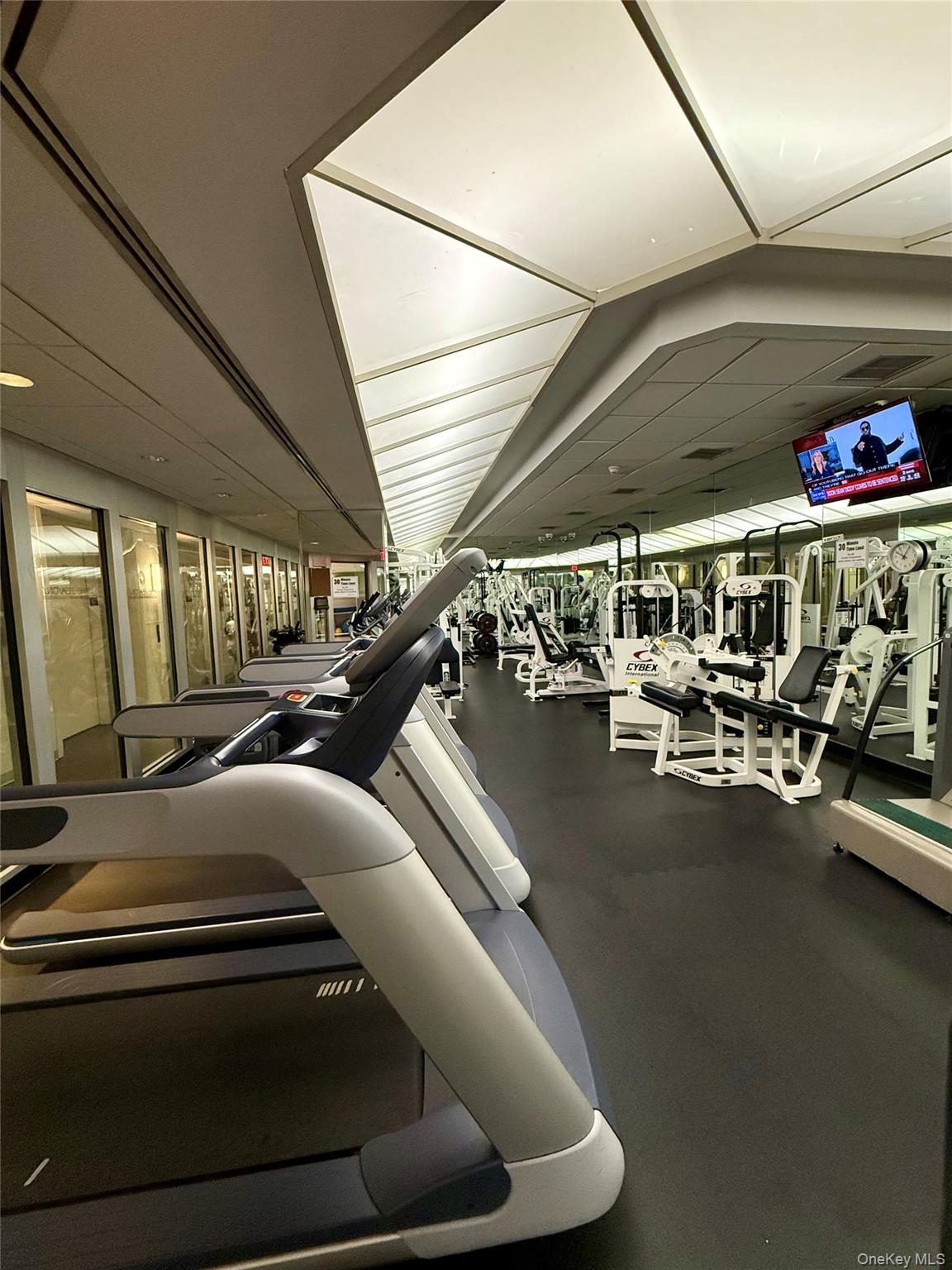 #17 photo, 4 Martine Avenue, White Plains , NY 10606