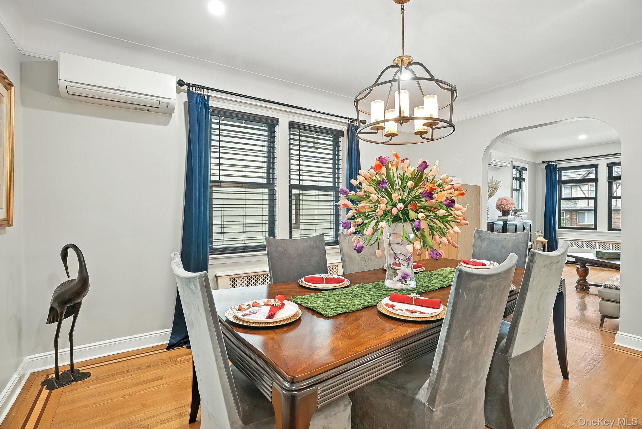 #14 photo, 1260 Rhinelander Avenue, Bronx , NY 10461