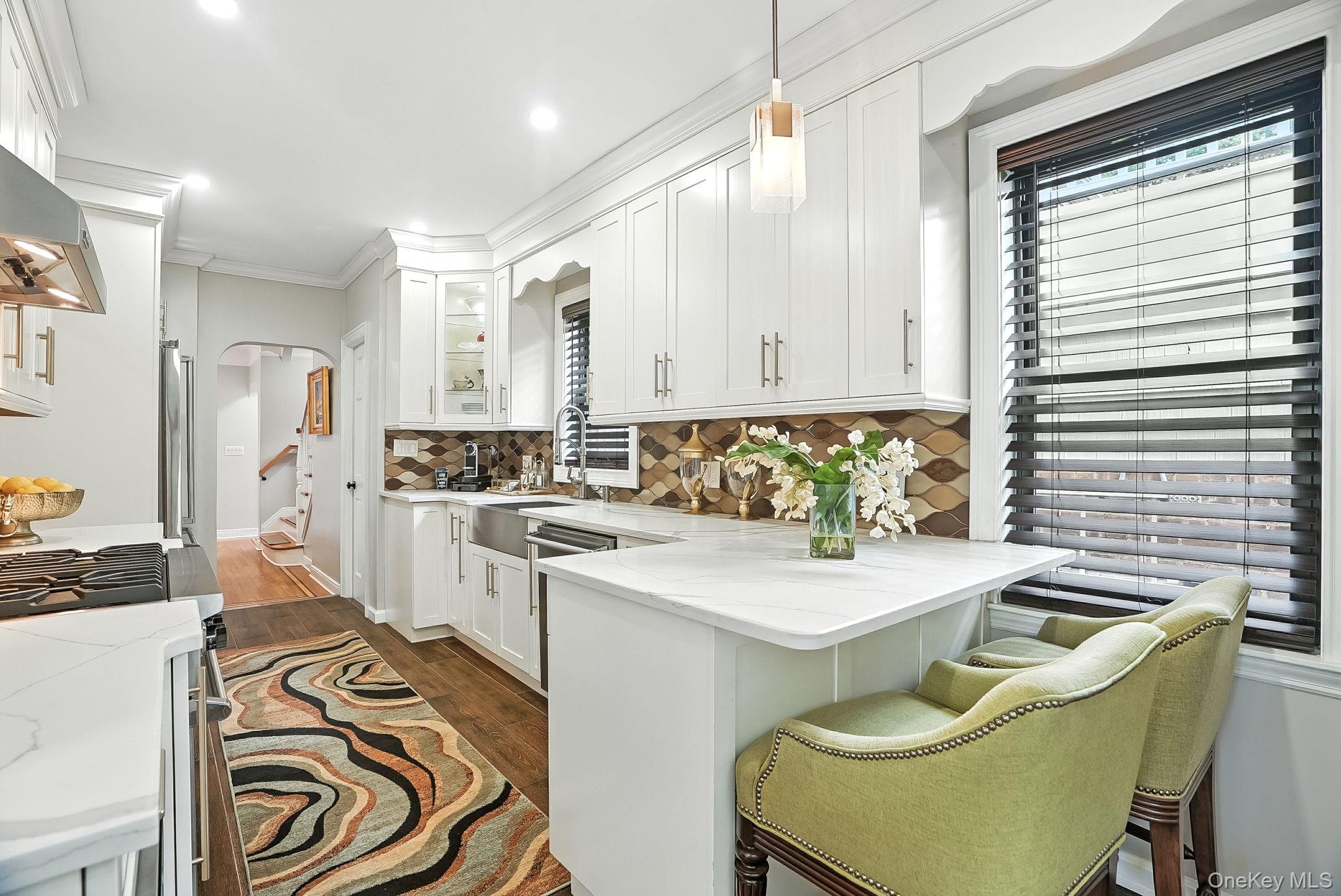 #15 photo, 1260 Rhinelander Avenue, Bronx , NY 10461