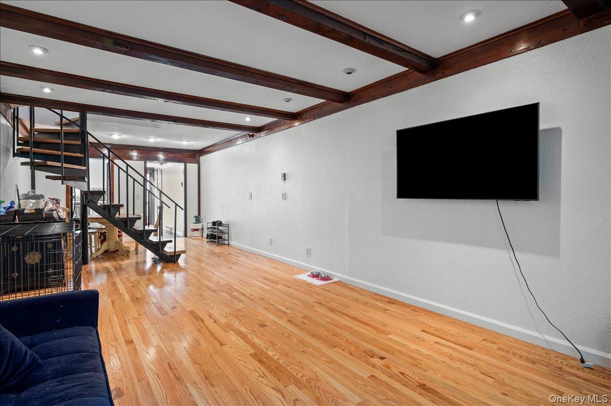 #12 photo, 1200 Warburton Avenue, Yonkers , NY 10701