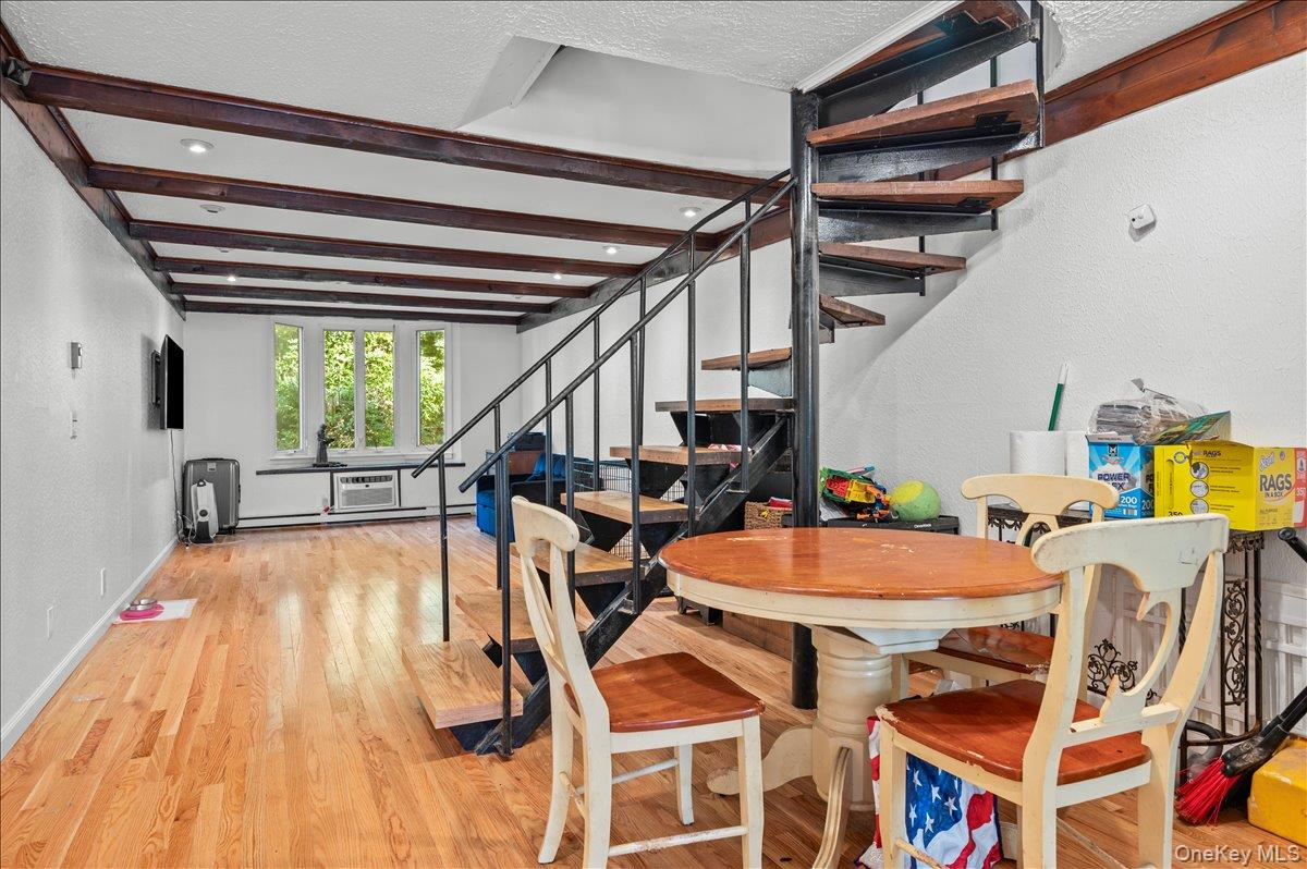 #16 photo, 1200 Warburton Avenue, Yonkers , NY 10701