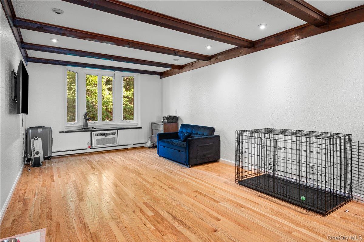 #9 photo, 1200 Warburton Avenue, Yonkers , NY 10701