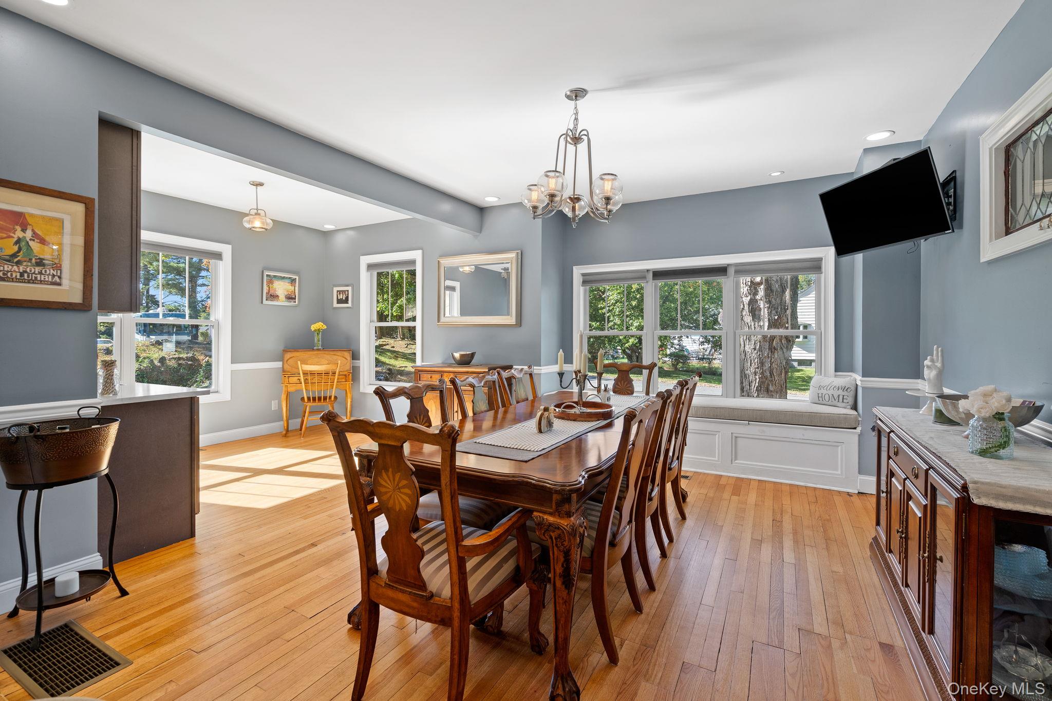 #8 photo, 42 Colonial Avenue, Warwick , NY 10990