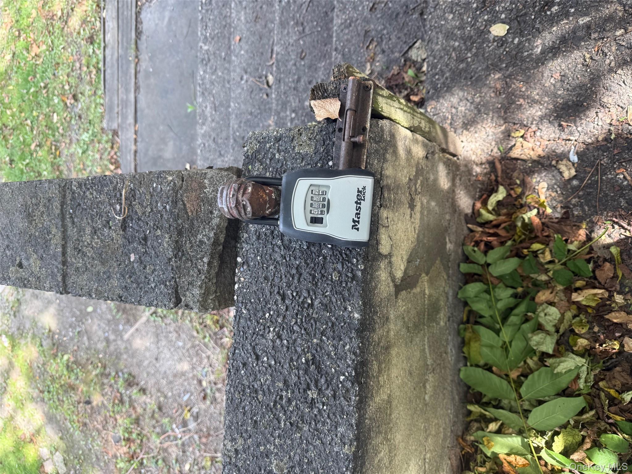 #20 photo, 18 E Main Street, Middletown , NY 10940