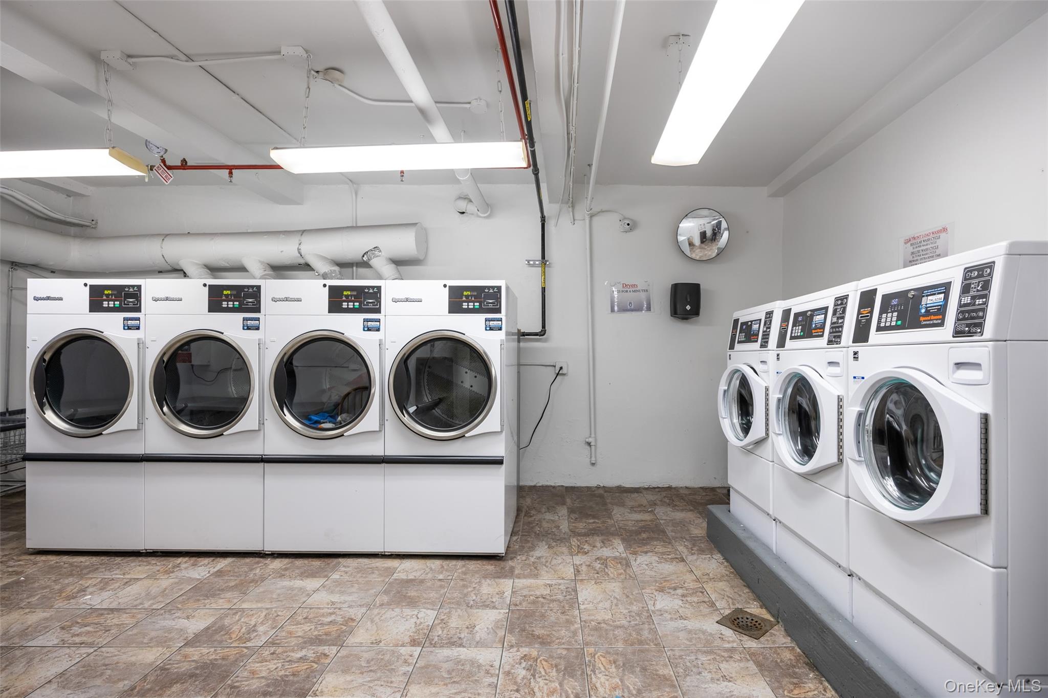 #16 photo, 150-15 72 Rd, クイーンズ区 Flushing , NY 11367