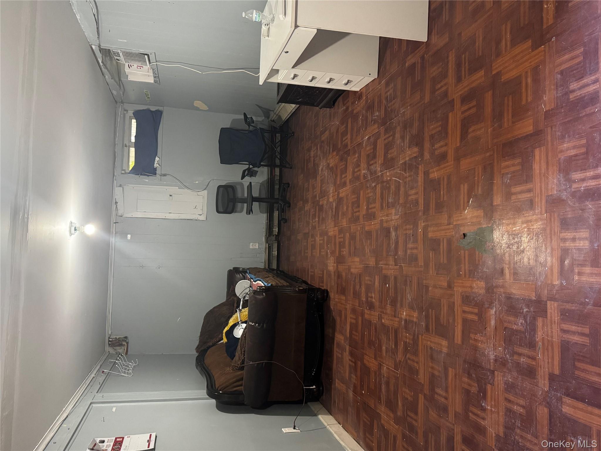 #12 photo, 309 Hancock Street, Brentwood , NY 11717