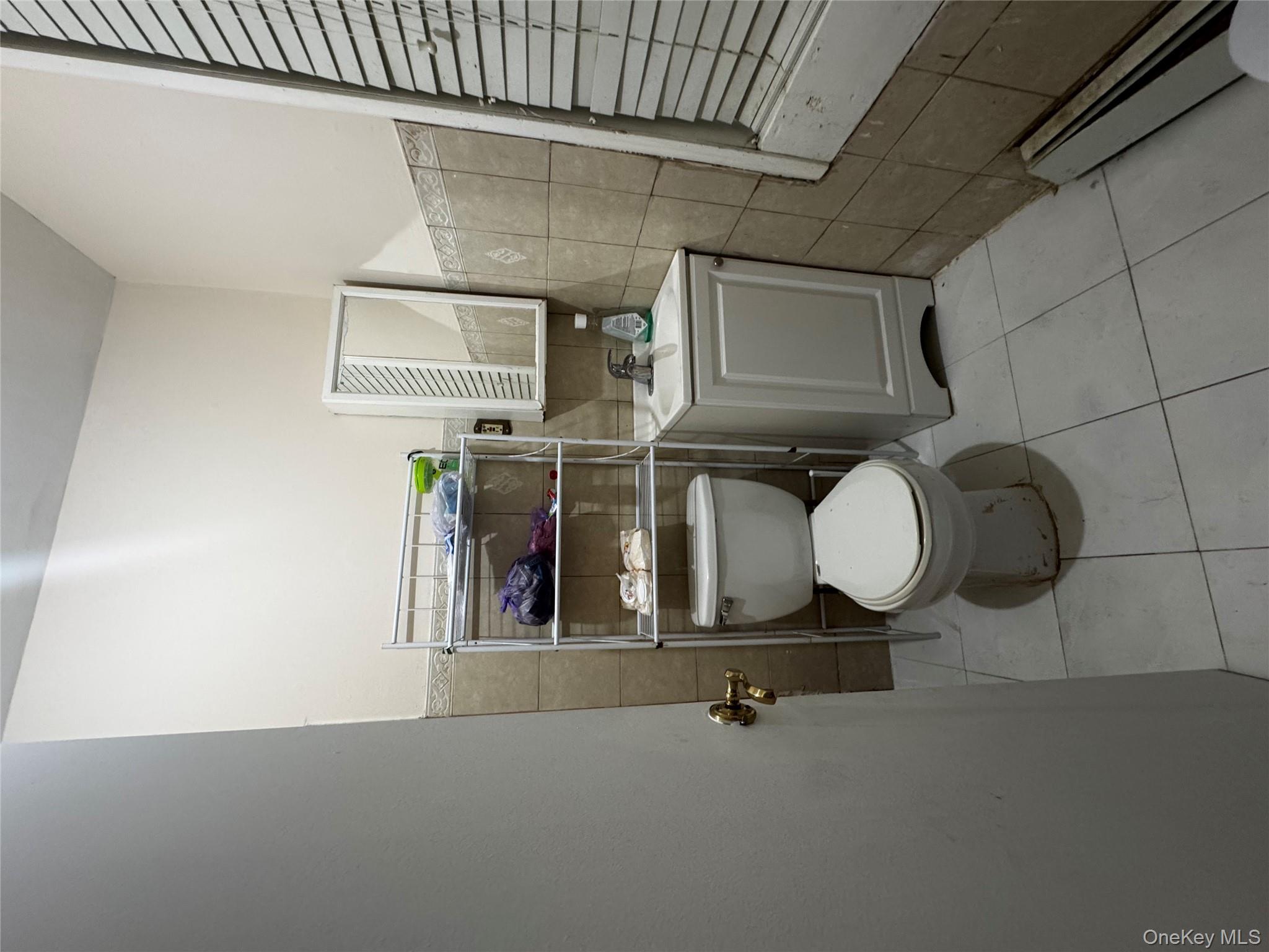 #17 photo, 309 Hancock Street, Brentwood , NY 11717