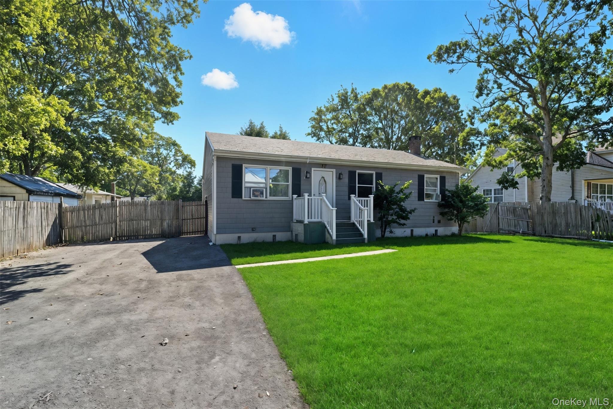 #1 photo, 36 Flintlock Drive, Shirley , NY 11967