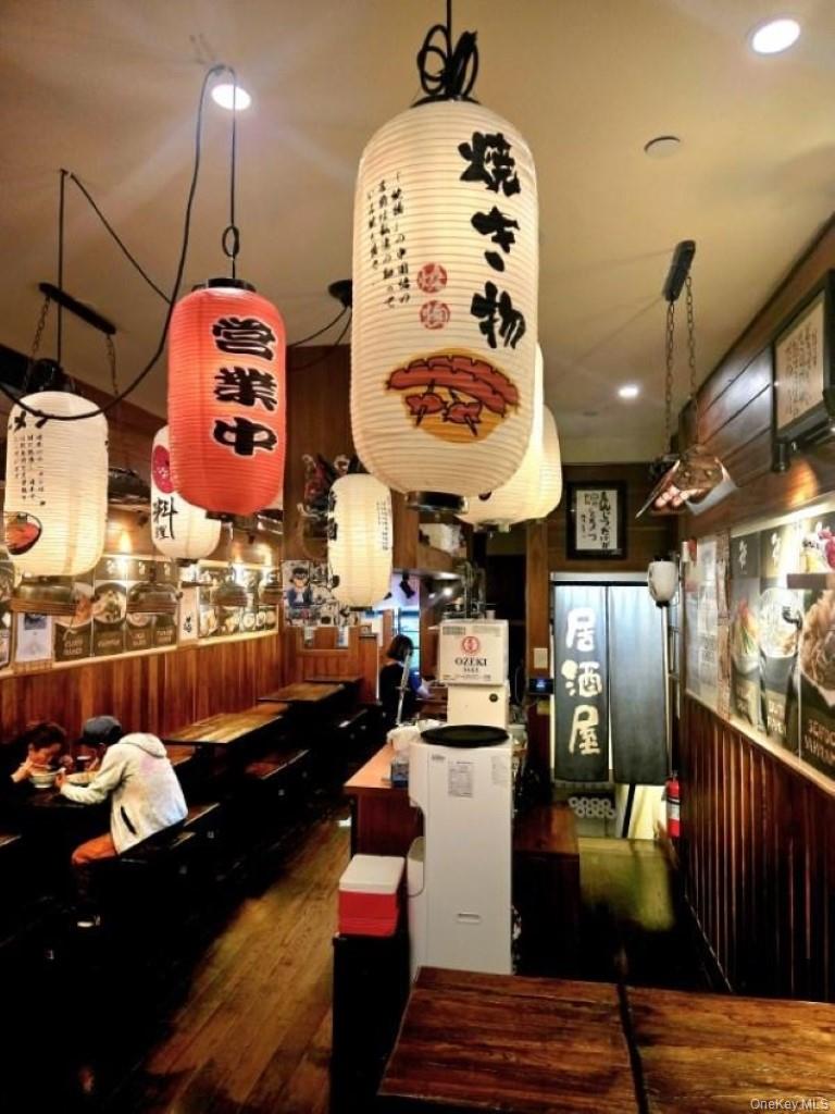 #7 photo, 4009 Bell Boulevard, Bayside , NY 11361