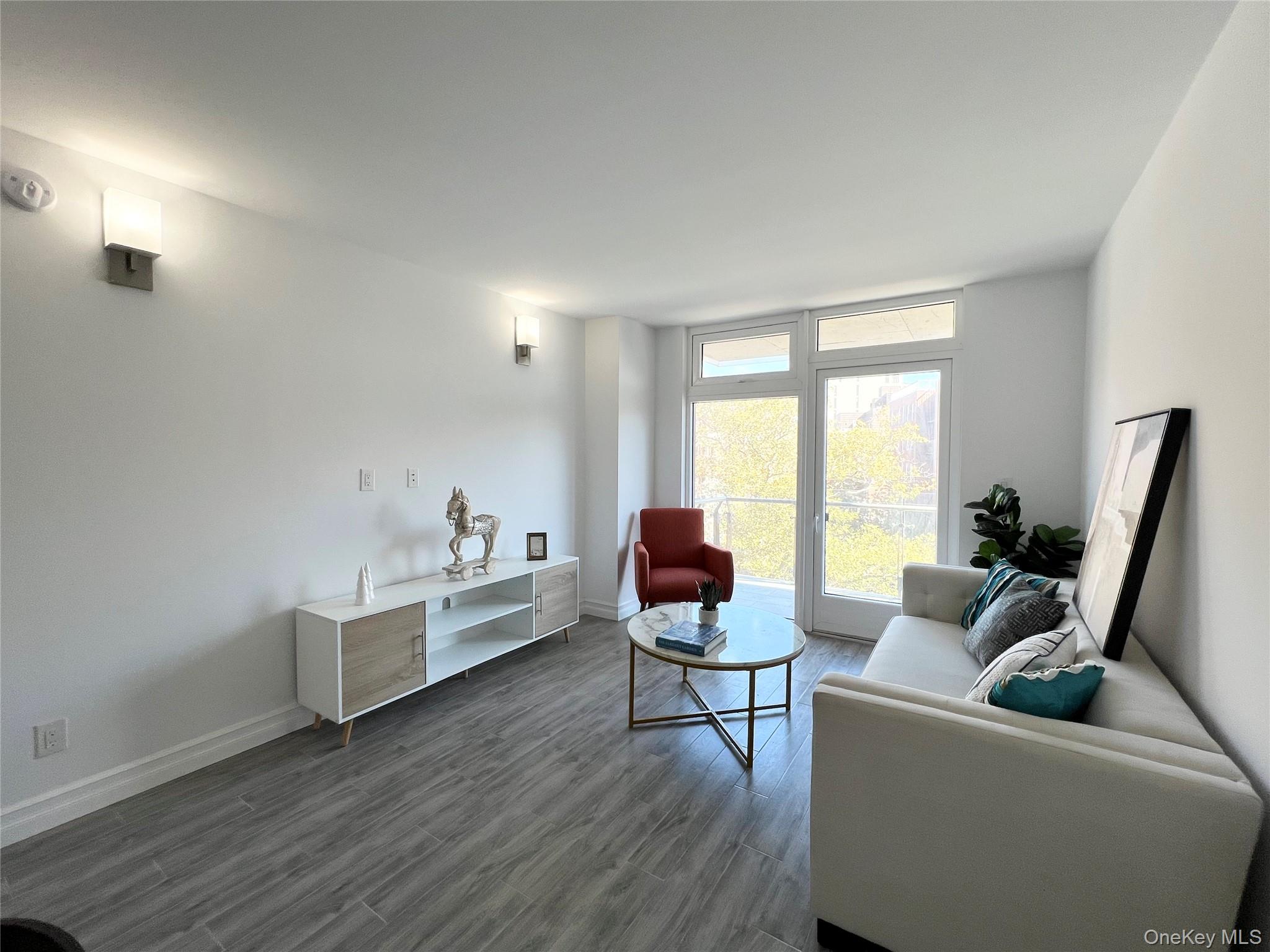 #4 photo, 65-18 Austin Street, クイーンズ区 Rego Park , NY 11374