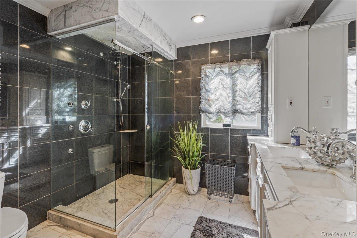 #20 photo, 8230 58th Avenue, Middle Village , NY 11379