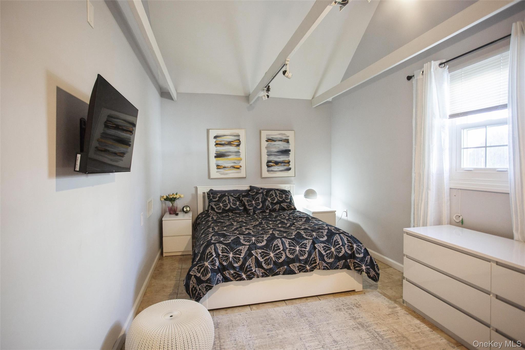 #18 photo, 3515 Oceanside Road, Oceanside , NY 11572