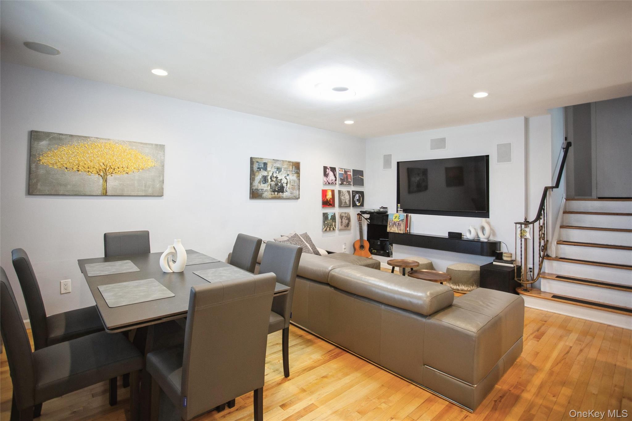 #3 photo, 3515 Oceanside Road, Oceanside , NY 11572