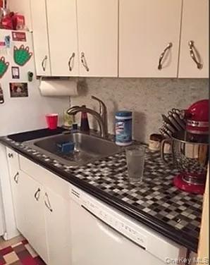 #3 photo, 603 Towne House Village, サフォーク郡 Central Islip , NY 11749