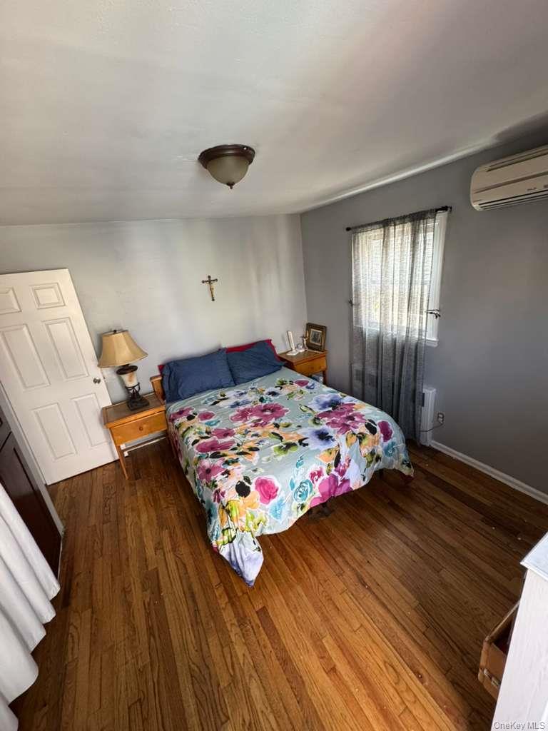 #15 photo, 35 HARVARD Street, Valley Stream , NY 11580