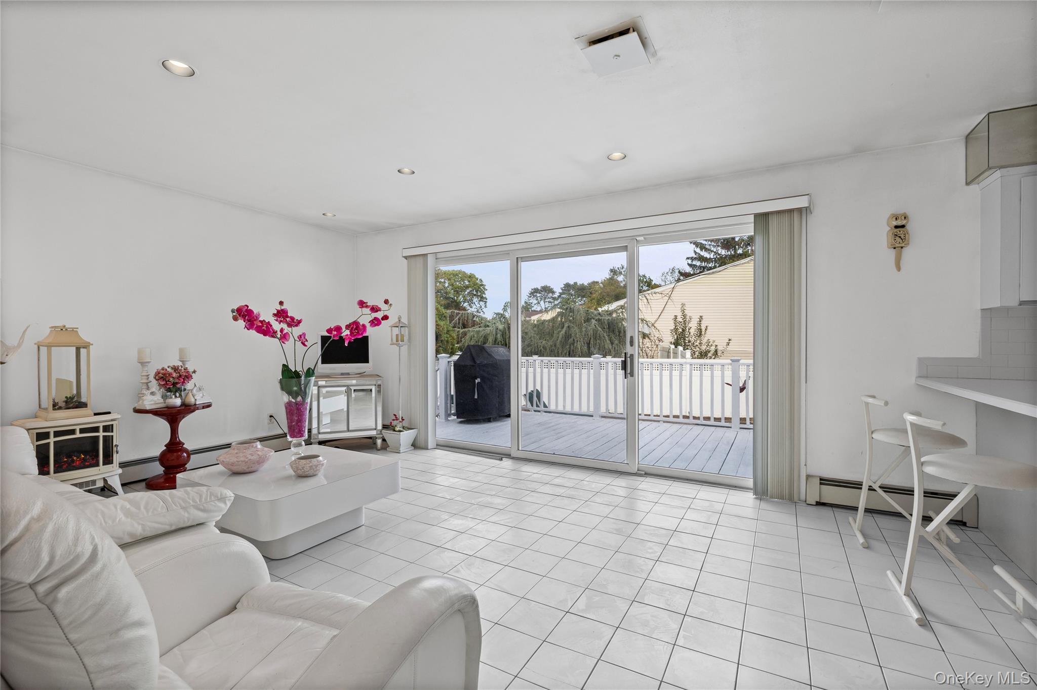 #13 photo, 5 Roy Drive, Nesconset , NY 11767