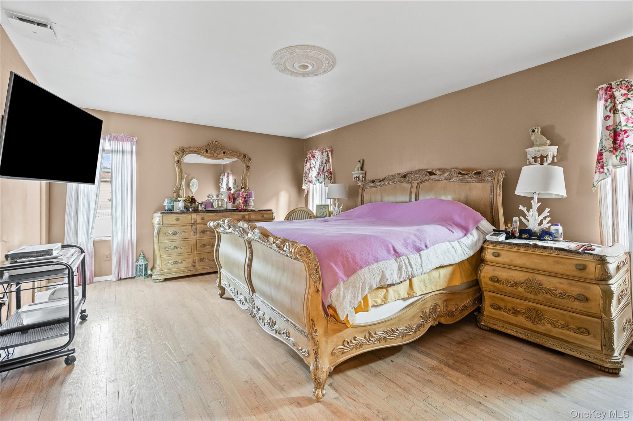 #15 photo, 5 Roy Drive, Nesconset , NY 11767