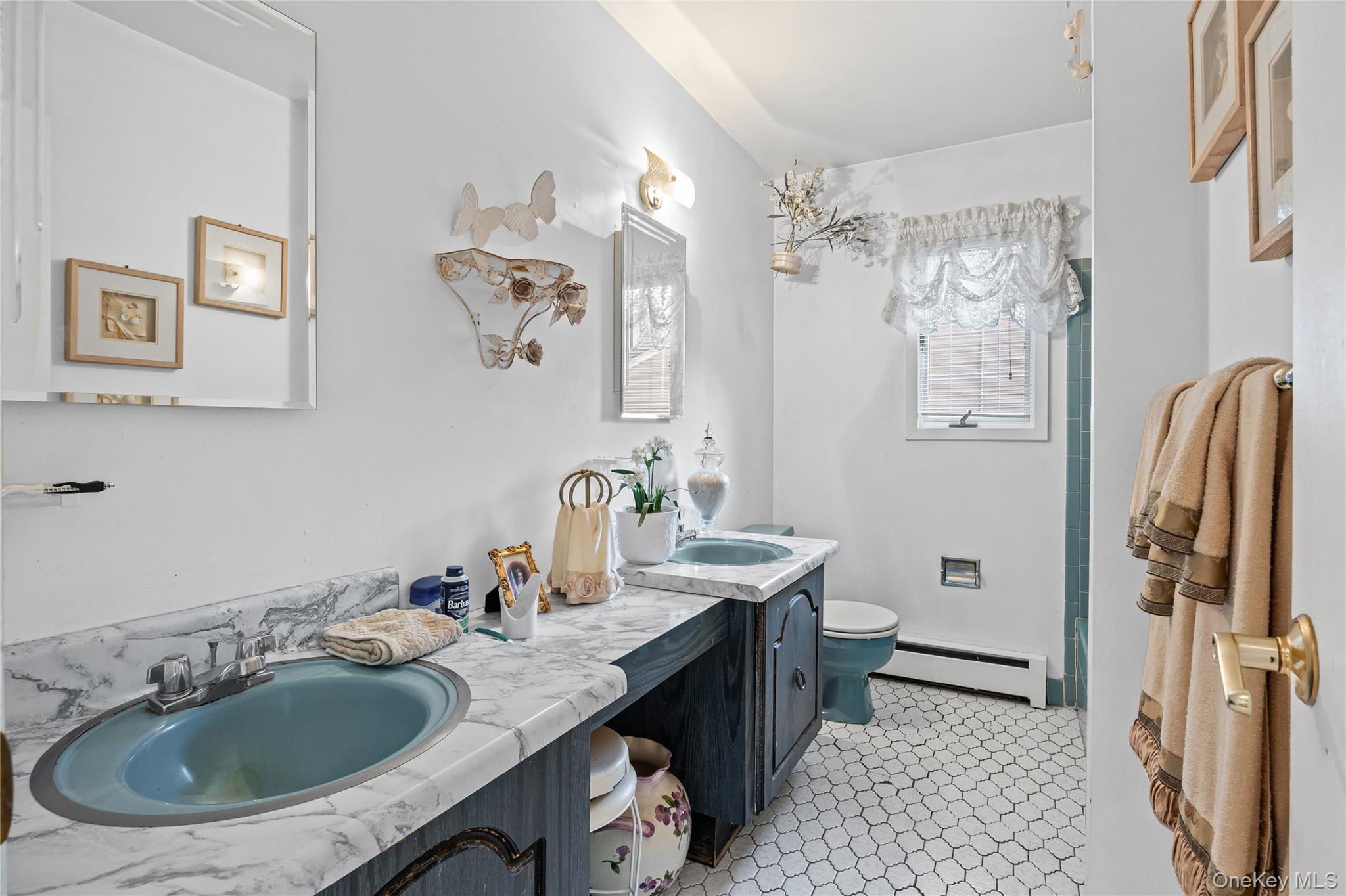 #18 photo, 5 Roy Drive, Nesconset , NY 11767