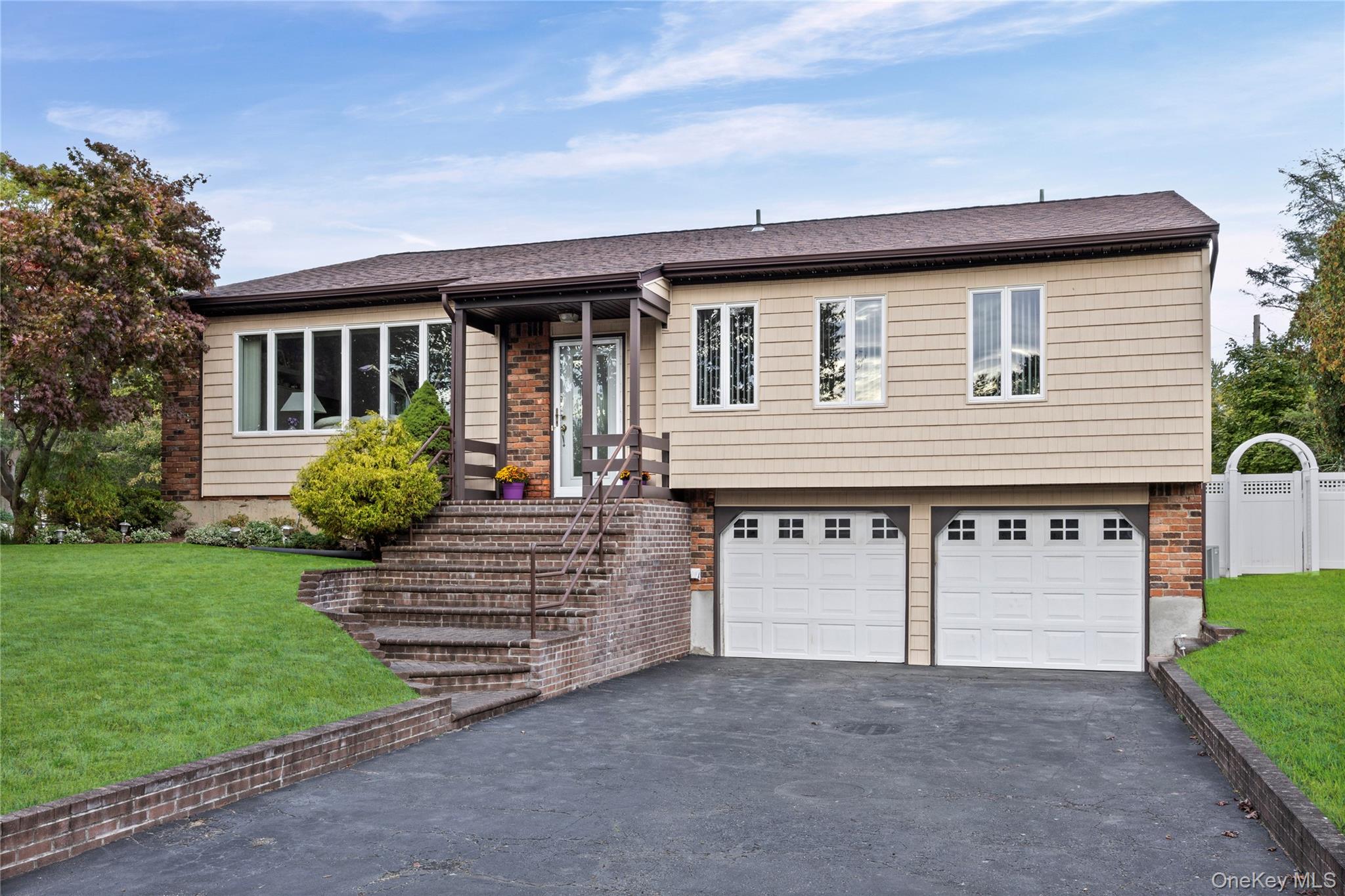 #2 photo, 5 Roy Drive, Nesconset , NY 11767