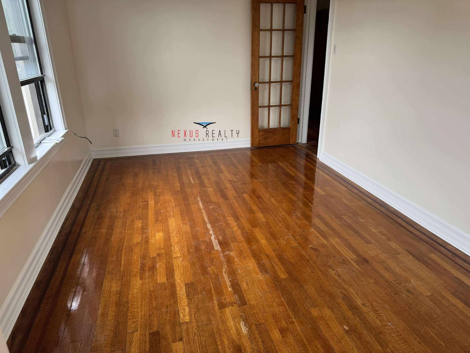 #10 photo, 33rd street & 34th Avenue, Astoria , NY 11106