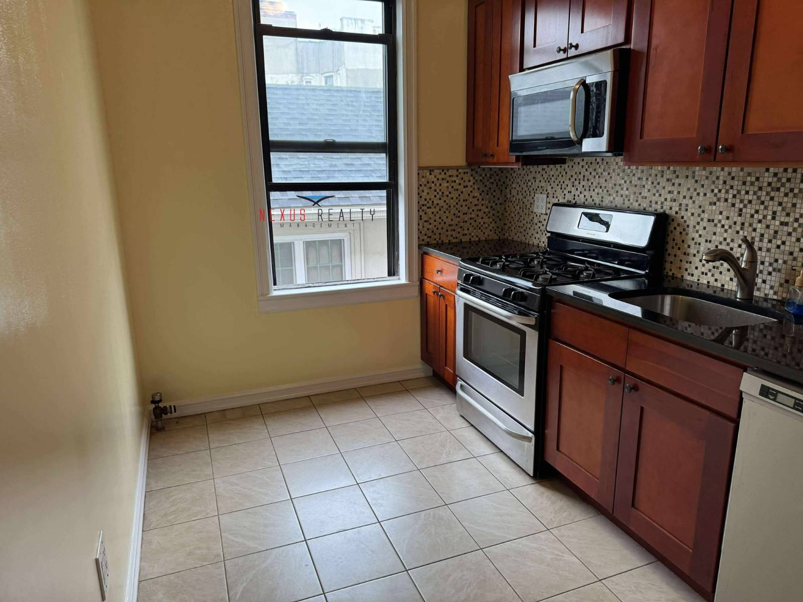 #2 photo, 33rd street & 34th Avenue, Astoria , NY 11106