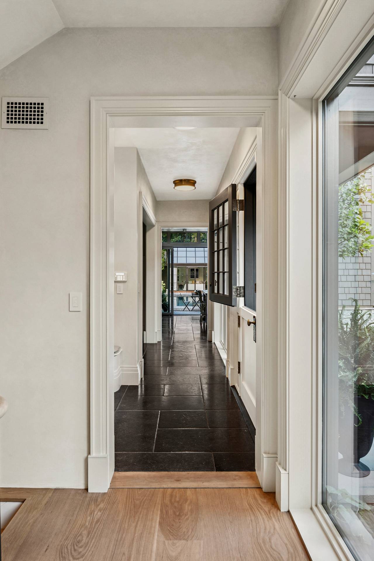 #29 photo, 207 Madison Street, サフォーク郡 Sag Harbor , NY 11963