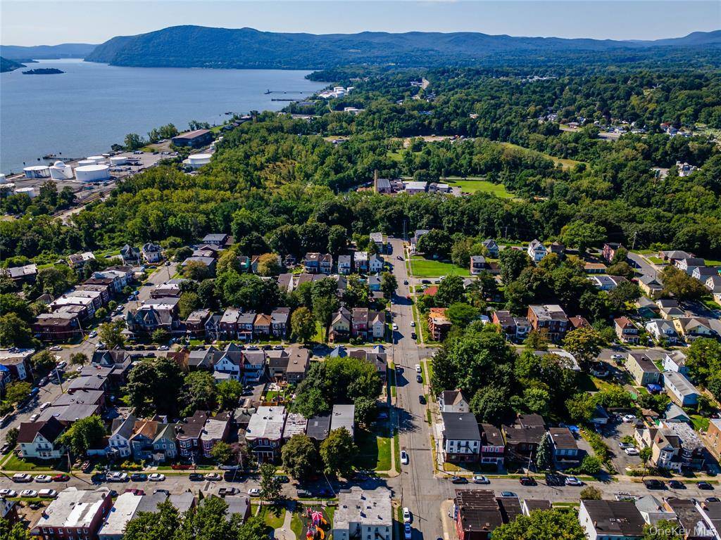 #12 photo, 69  Courtney Ave, Newburgh , NY 12550