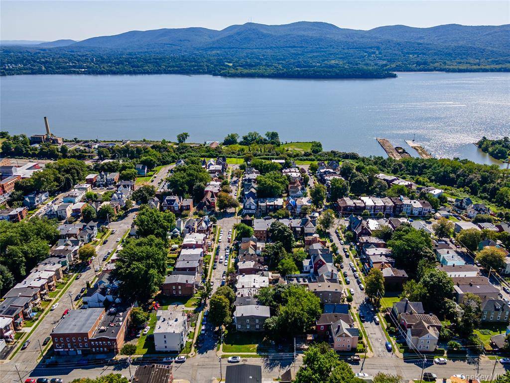 #14 photo, 69  Courtney Ave, Newburgh , NY 12550