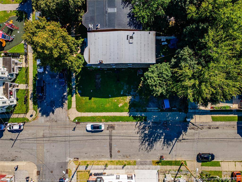 #3 photo, 69  Courtney Ave, Newburgh , NY 12550