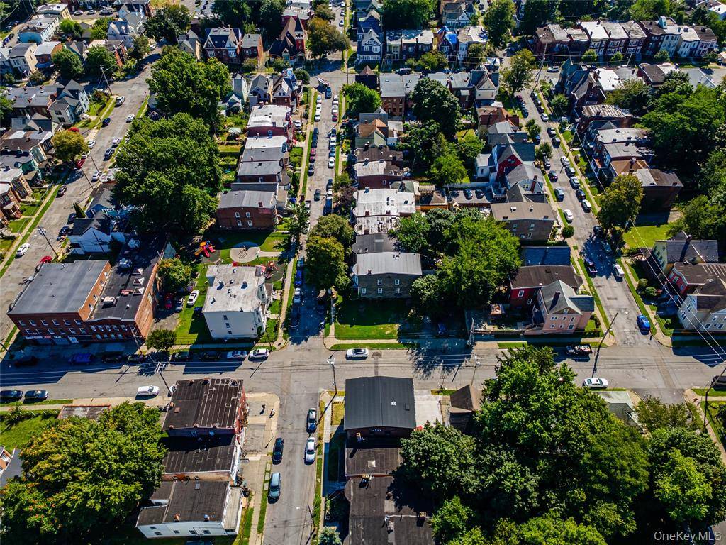 #4 photo, 69  Courtney Ave, Newburgh , NY 12550