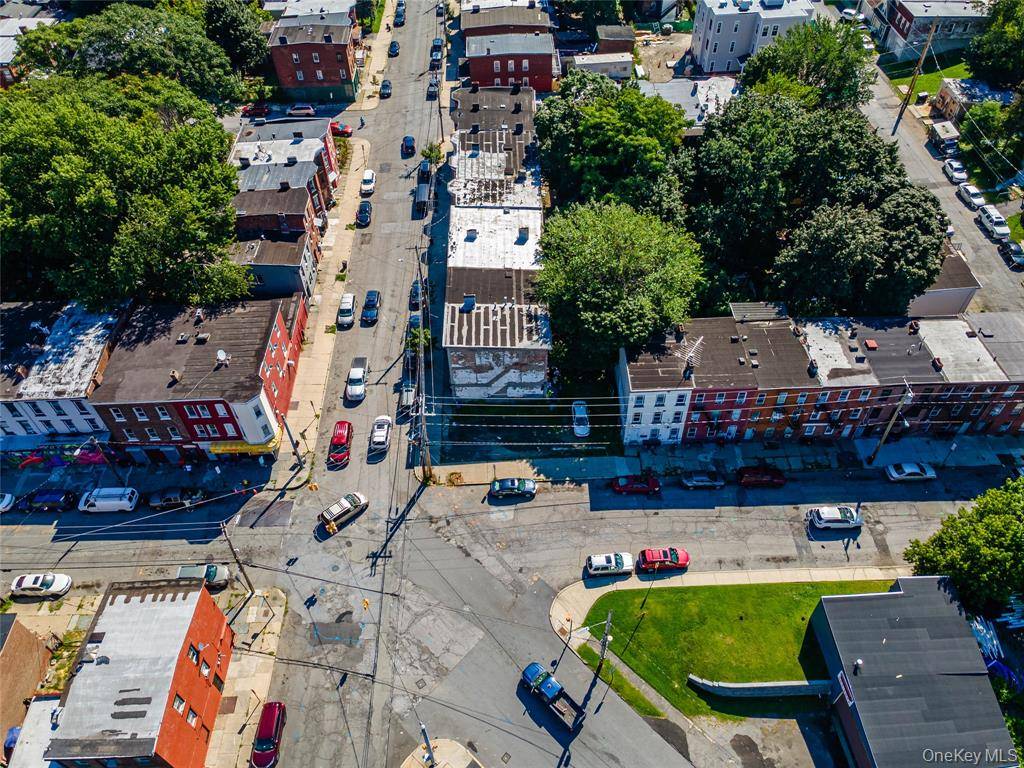 #2 photo, 193 Renwick Street, Newburgh , NY 12550