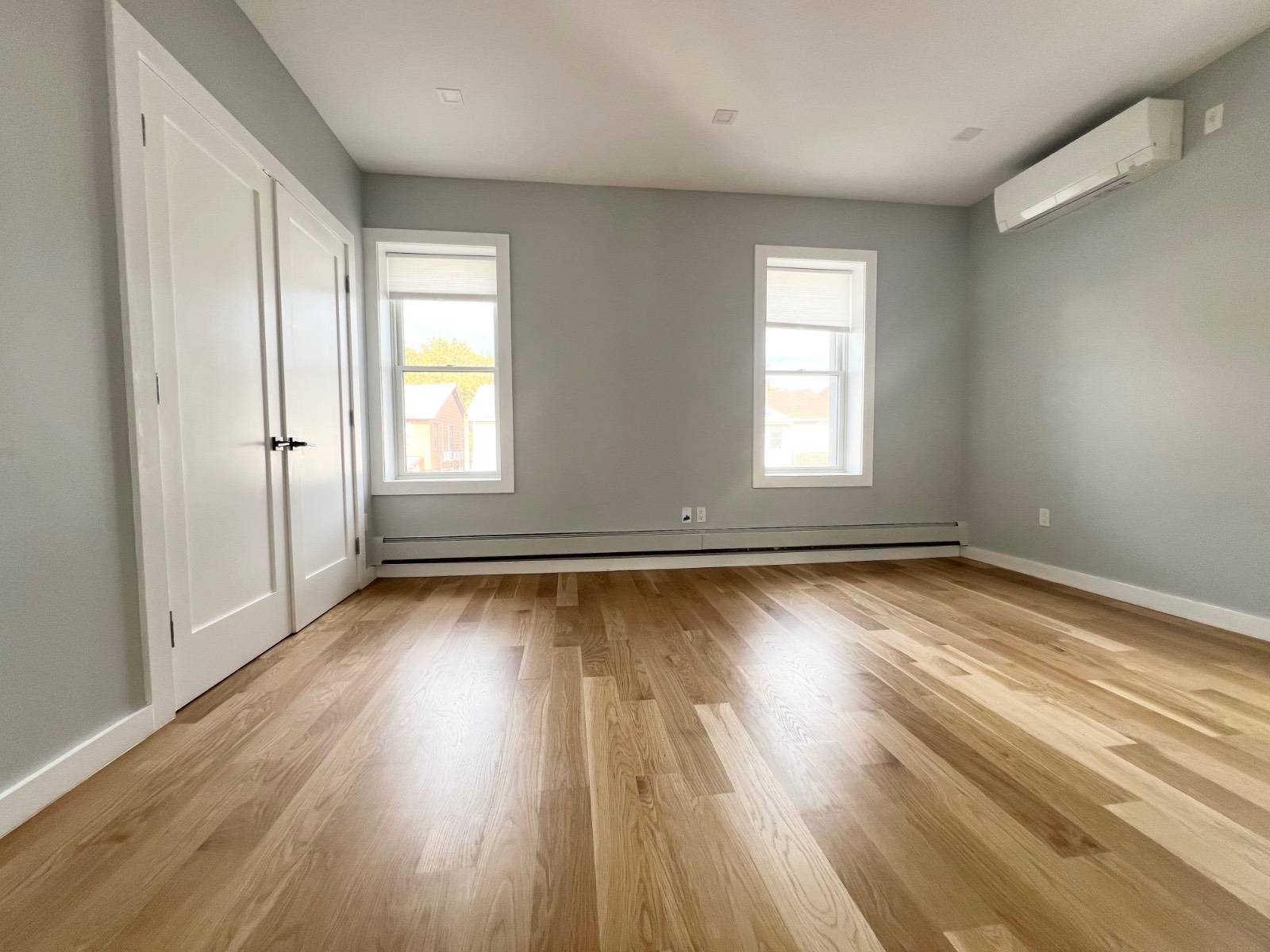 #19 photo, 945 77th street, #2nd Floor, Dyker Heights , NY 11228