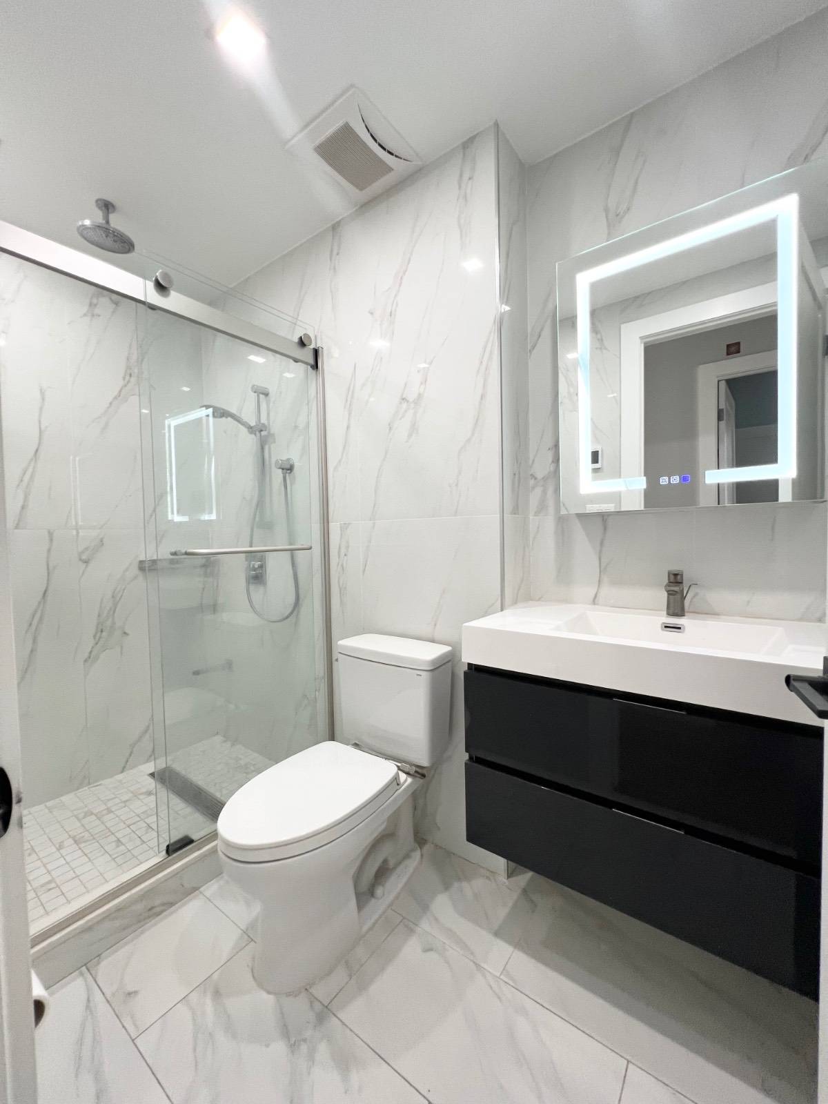 #22 photo, 945 77th street, #2nd Floor, Dyker Heights , NY 11228