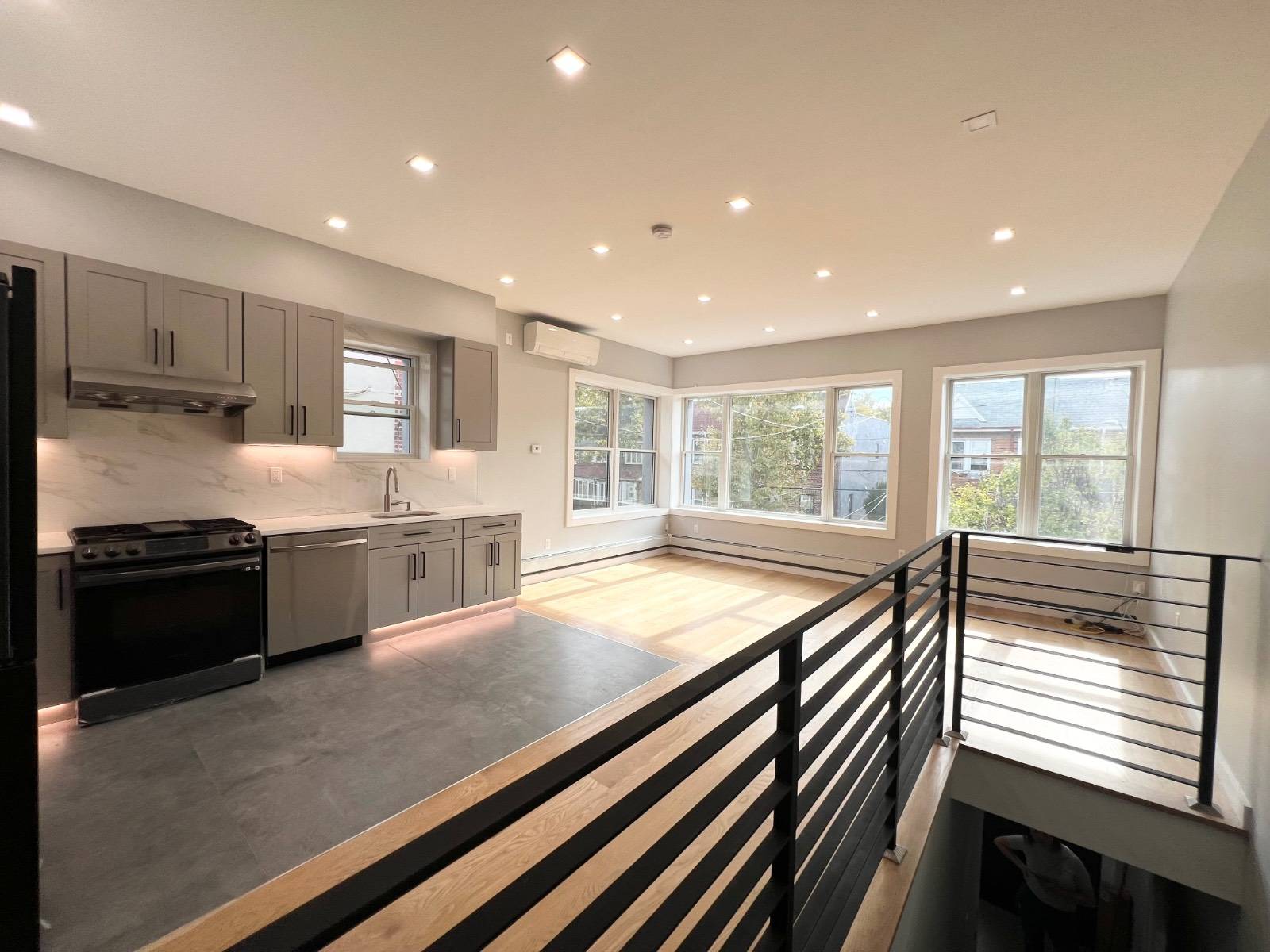 #23 photo, 945 77th street, #2nd Floor, Dyker Heights , NY 11228