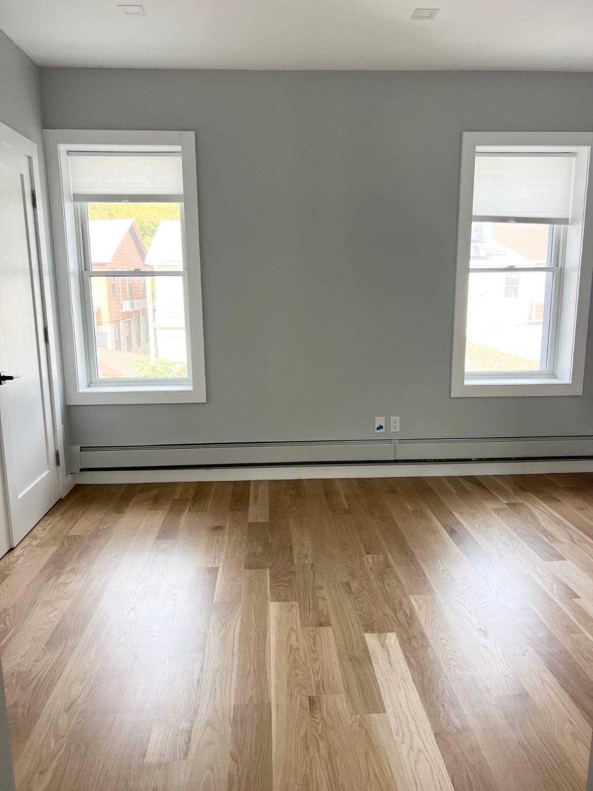 #3 photo, 945 77th street, #2nd Floor, Dyker Heights , NY 11228