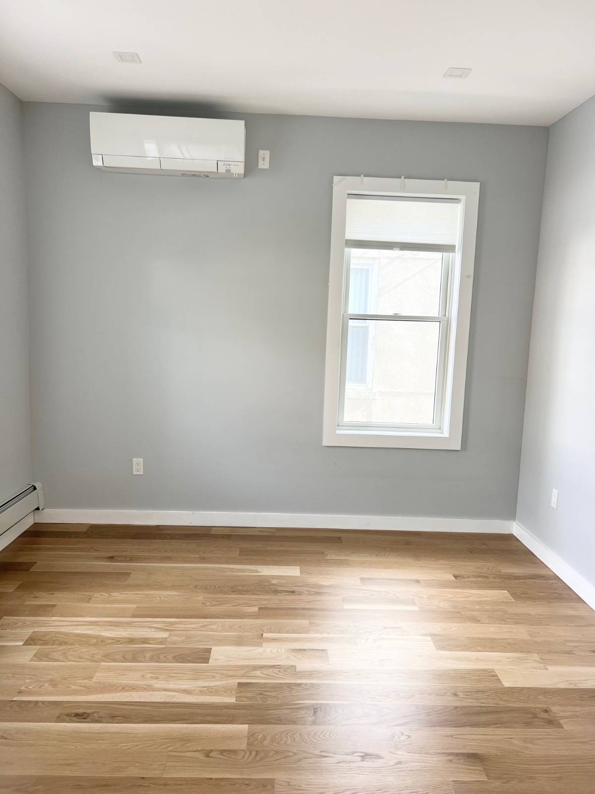 #6 photo, 945 77th street, #2nd Floor, Dyker Heights , NY 11228