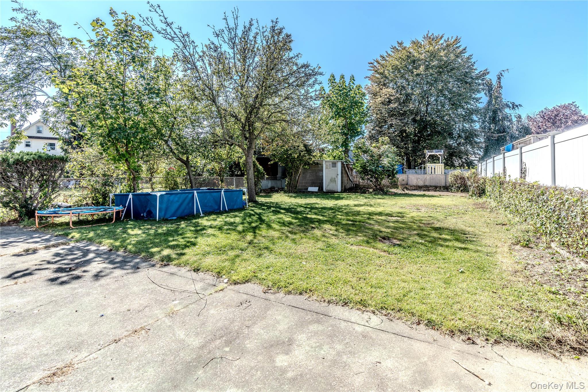 #3 photo, 15-62 Murray Street, Whitestone , NY 11357