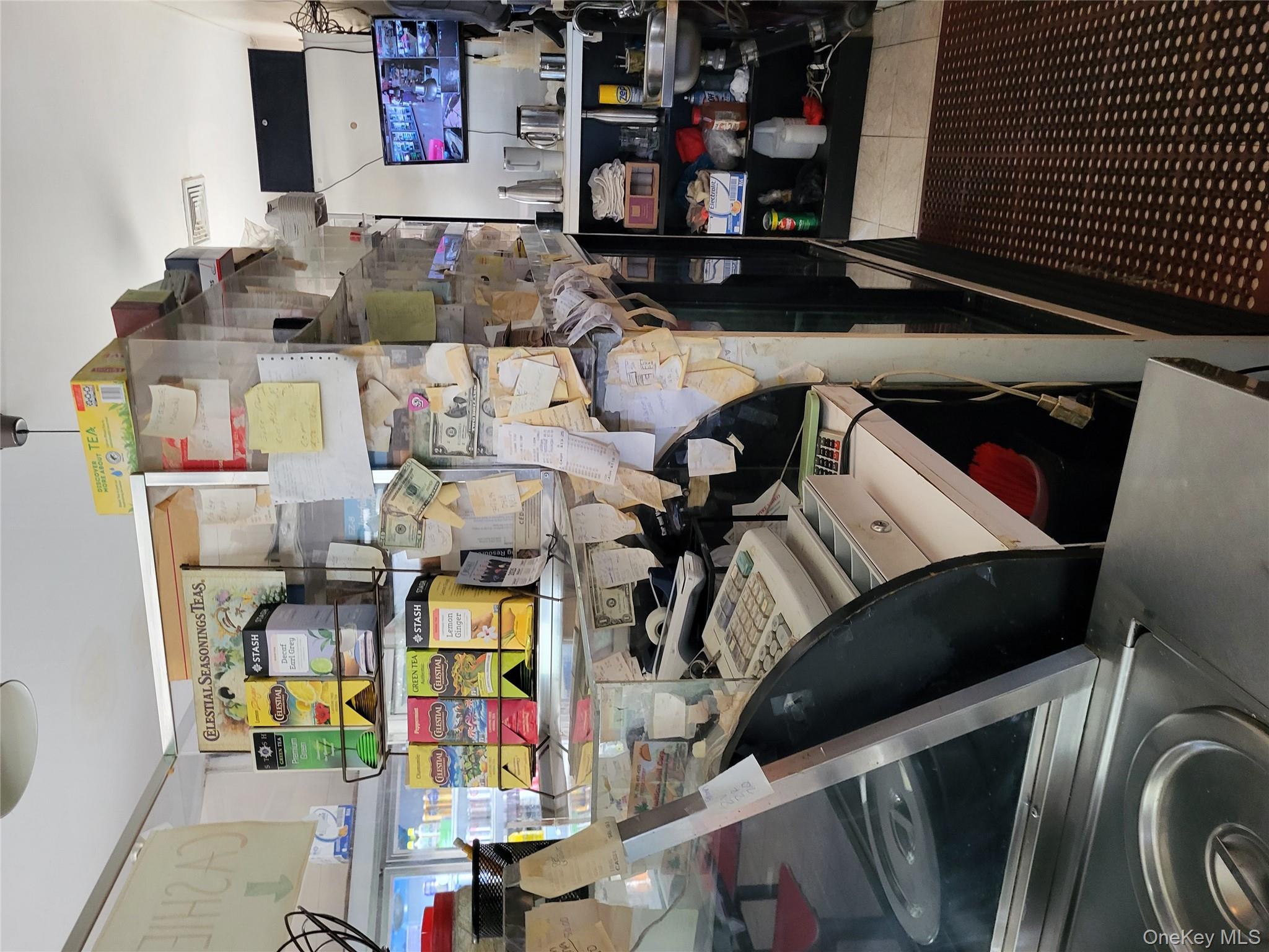 #8 photo, 1225 Flushing Avenue, ブルックリン区 Brooklyn , NY 11237