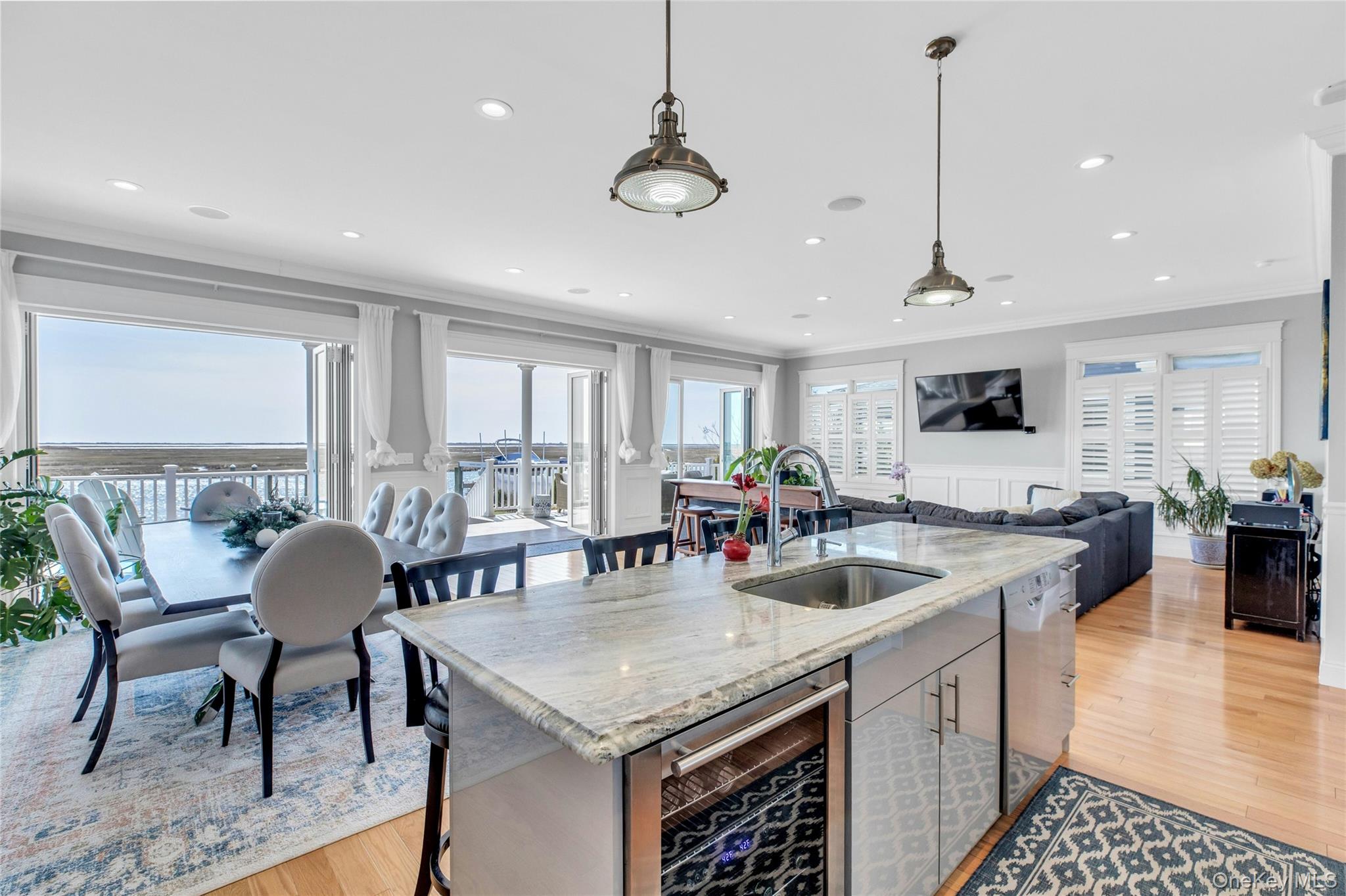 #15 photo, 3692 Ocean Avenue, ナッソー郡 Seaford , NY 11783