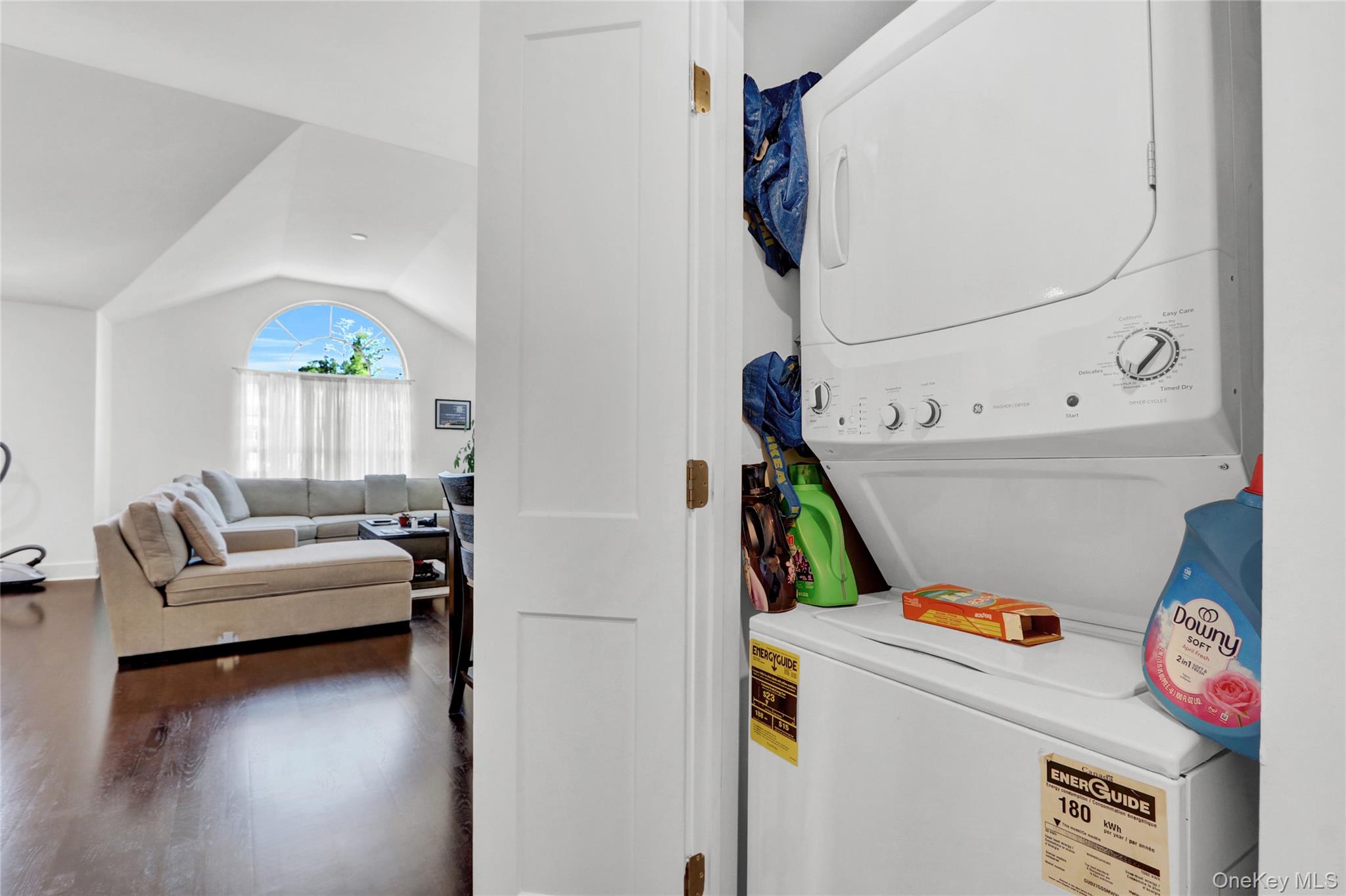 #15 photo, 704 Breton Way, ナッソー郡 Glen Cove , NY 11542