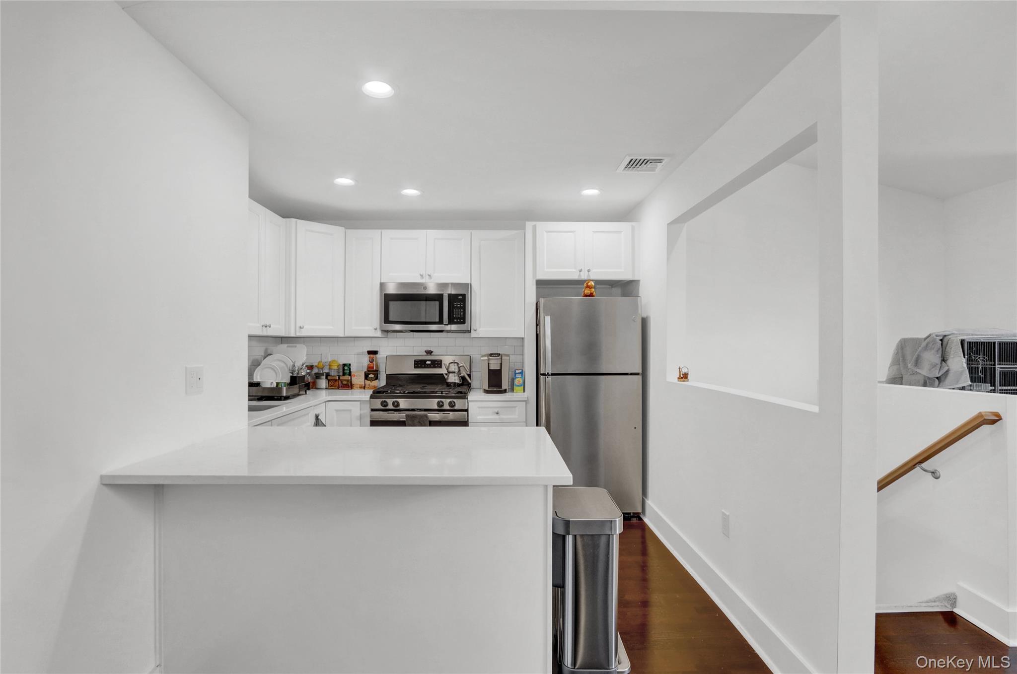 #9 photo, 704 Breton Way, ナッソー郡 Glen Cove , NY 11542