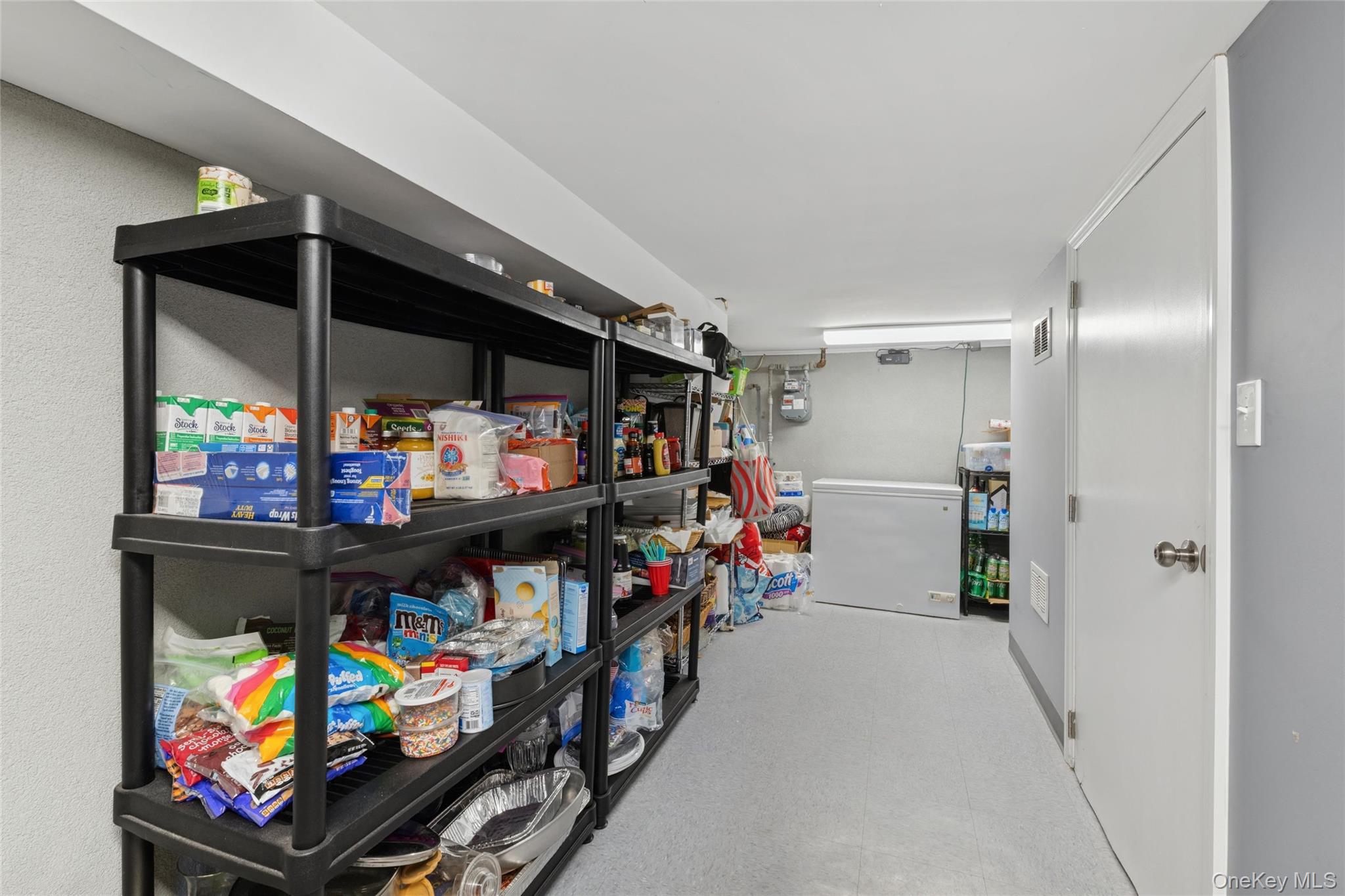 #15 photo, 906 Ardmore Place, ナッソー郡 Bellmore , NY 11710