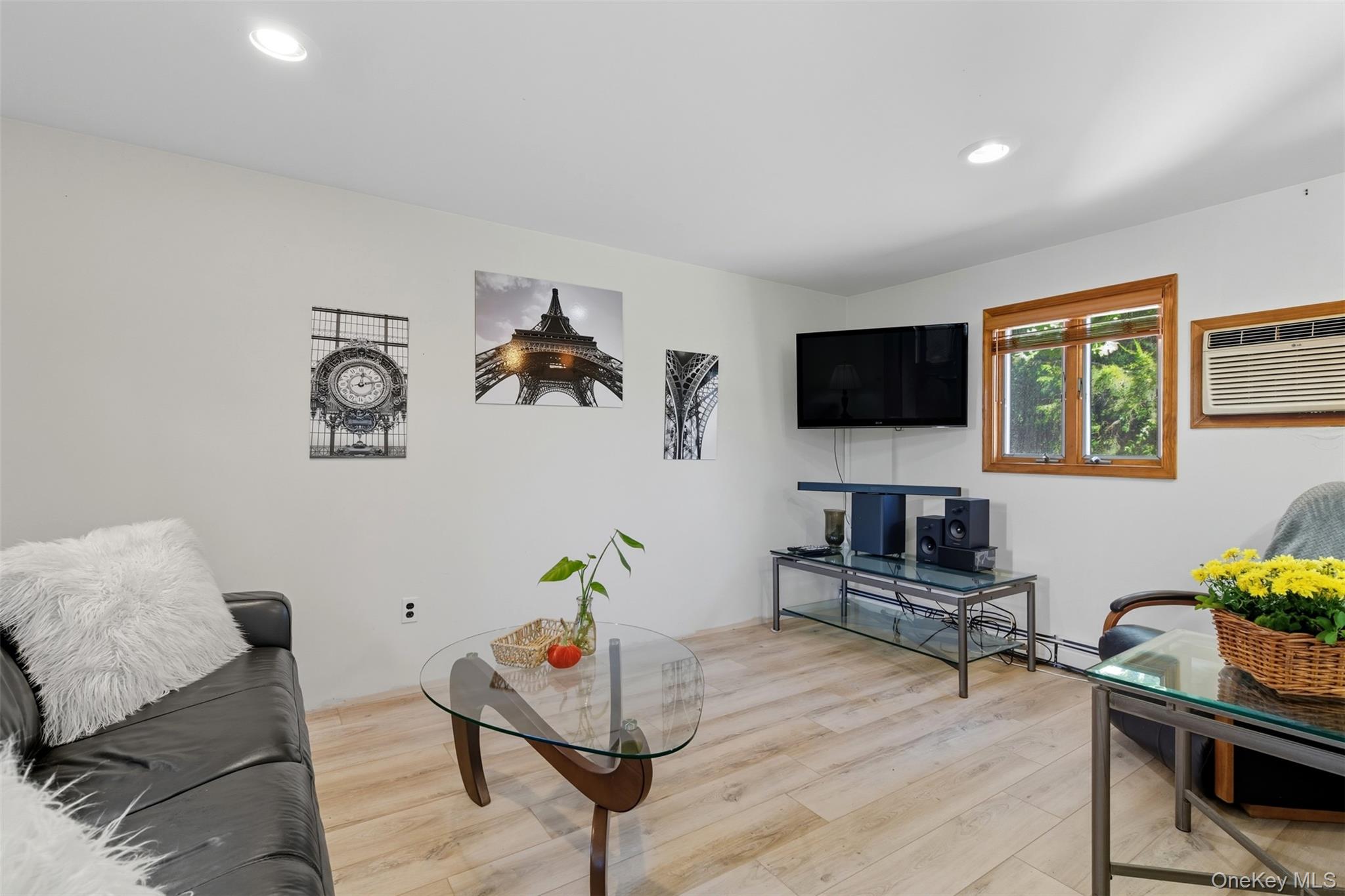 #10 photo, 290 5th Street, East Northport , NY 11731