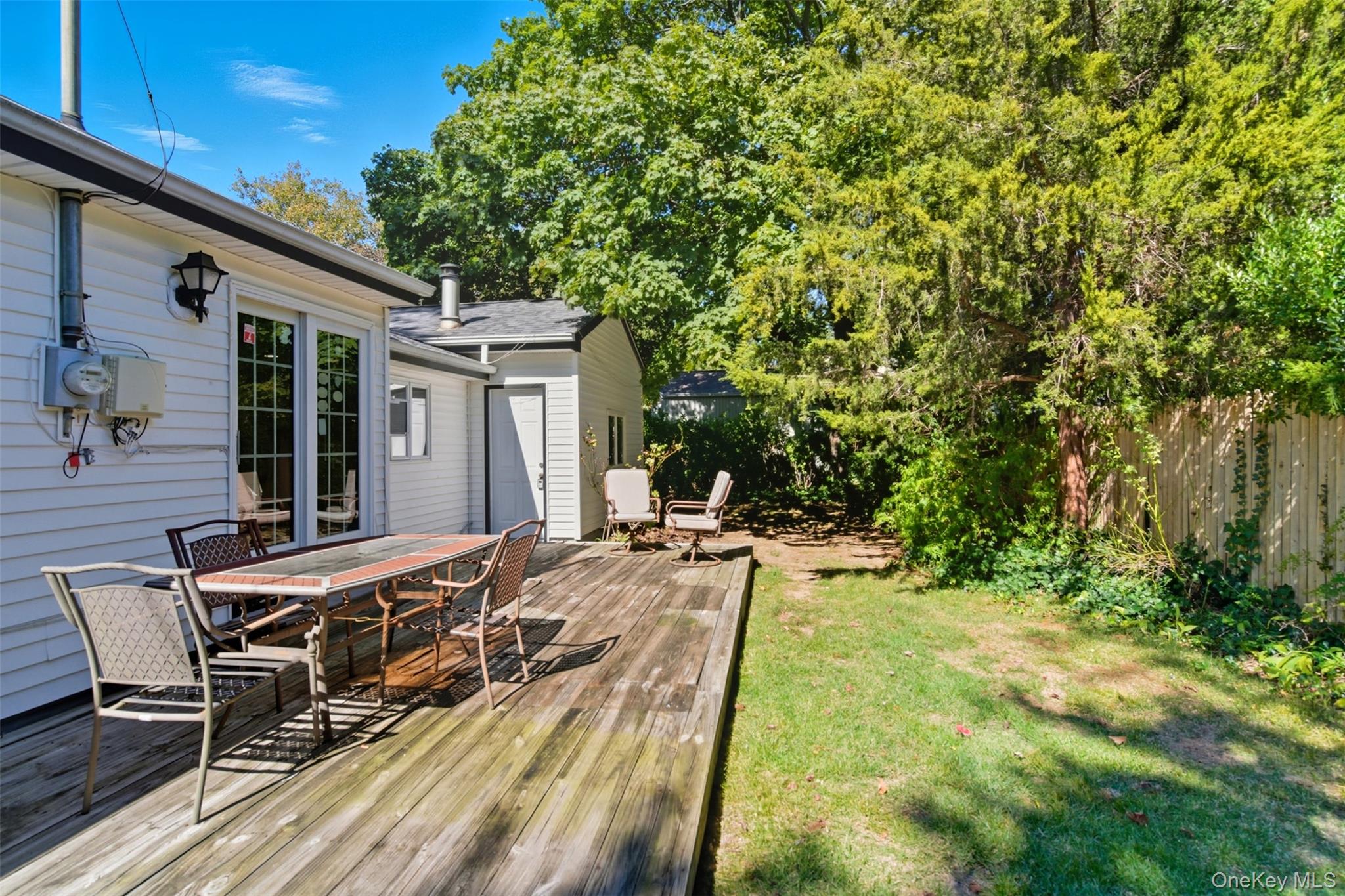 #17 photo, 290 5th Street, East Northport , NY 11731