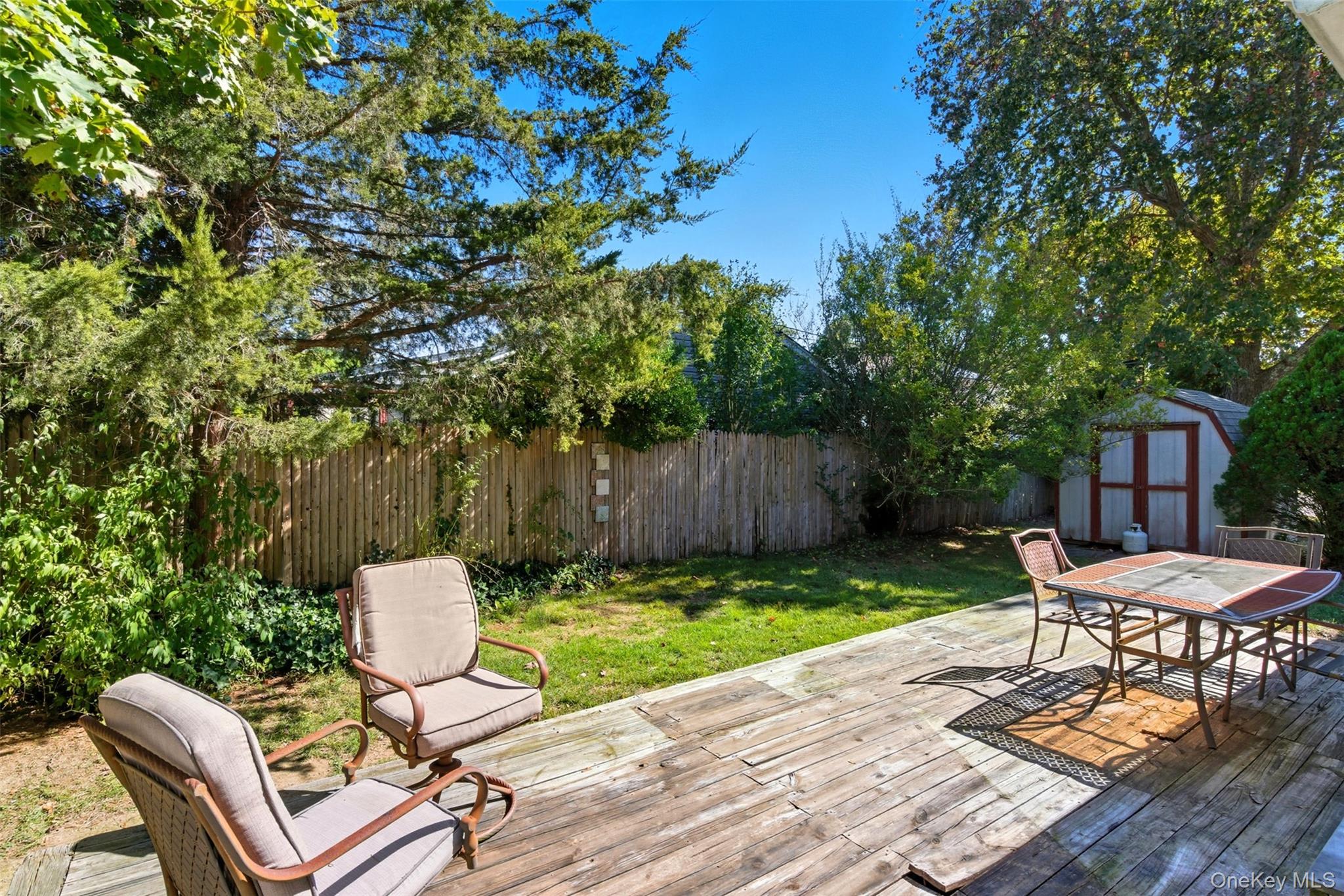 #19 photo, 290 5th Street, East Northport , NY 11731