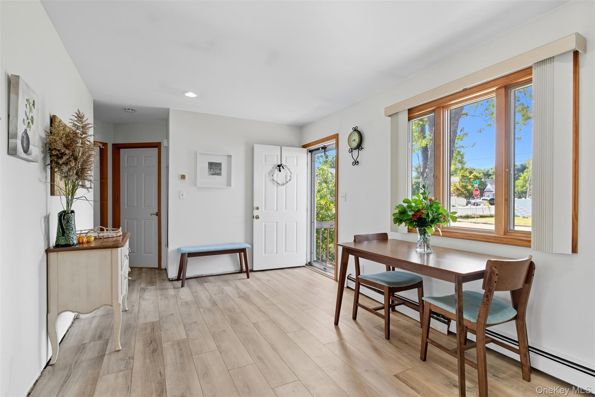 #3 photo, 290 5th Street, East Northport , NY 11731